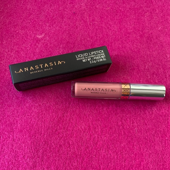 Anastasia Beverly Hills Other - Anastasia Beverly Hills Liquid Lipstick🥳🛍Host Pick🛍🌹